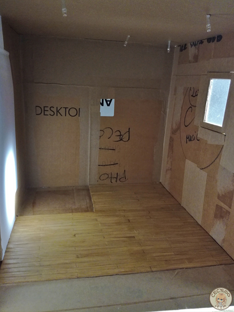 Dollhouse: The bathroom