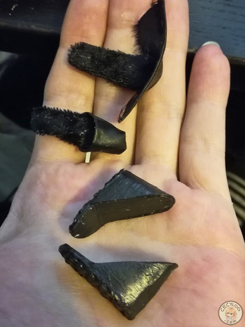 Miniatures : Doll shoes - Black mules