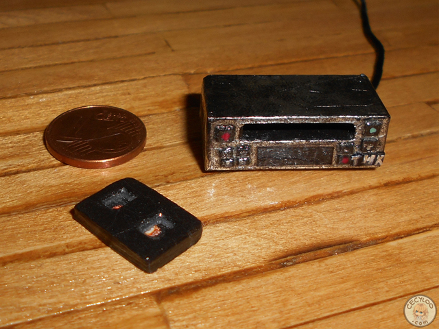 Miniatures : Electronic equipment