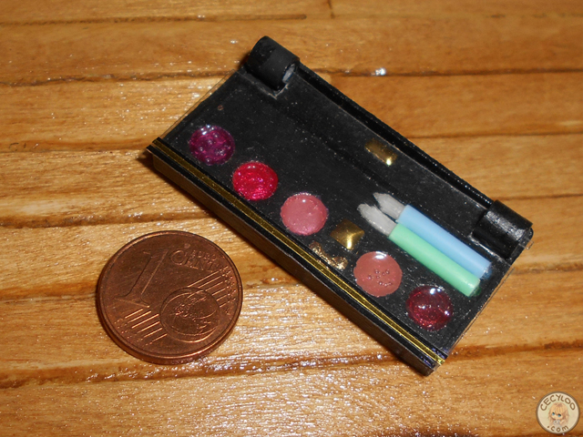 Miniatures : Make up
